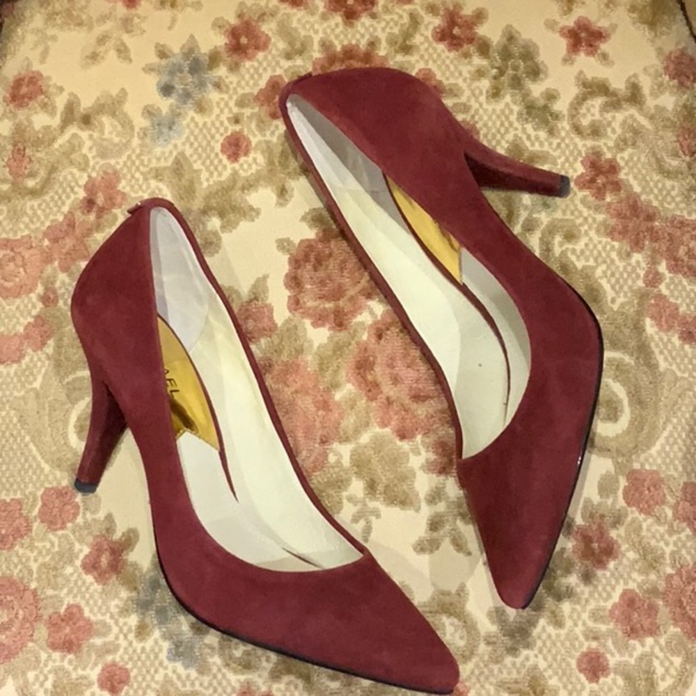 Michael Kors burgundy suede heels